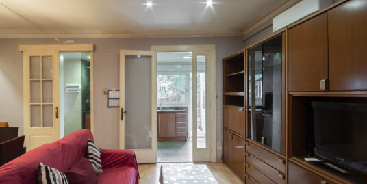 En venta en Barcelona, Eixample izquierdo junto al centro.