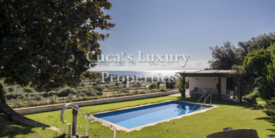 En venta preciosa Masía en Mataró con vistas al mar.
