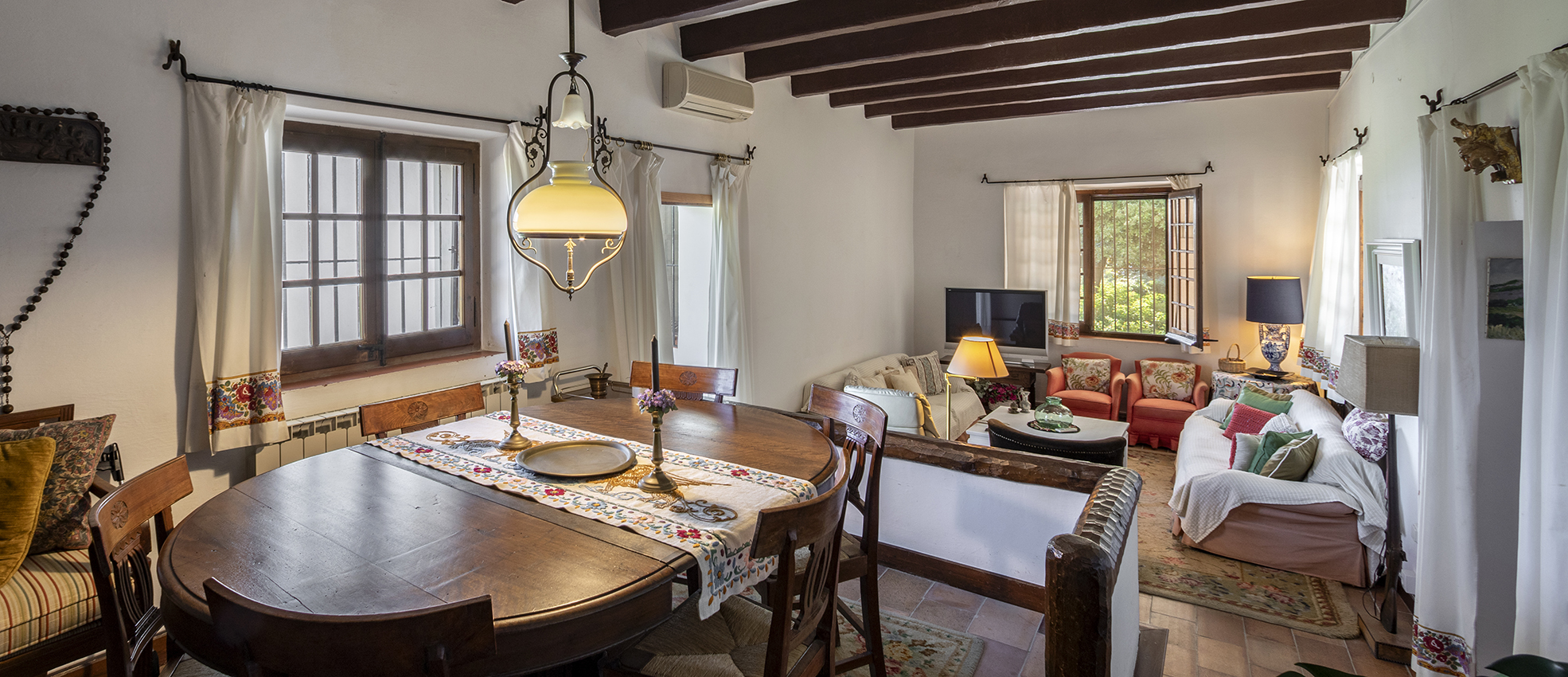 En venta preciosa Masía en Mataró con vistas al mar.